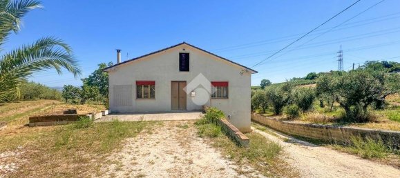 6 bedrooms House in Bucchianico, Italy No. 37411 51