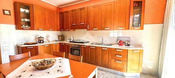 6 bedrooms House in Bucchianico, Italy No. 37411 47