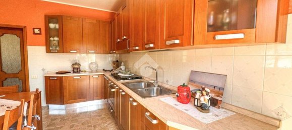 6 bedrooms House in Bucchianico, Italy No. 37411 16