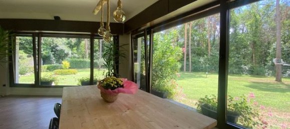 6 rooms Villa in Somma Lombardo, Italy No. 287742 11