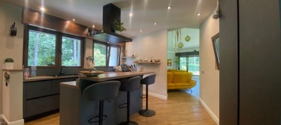 6 rooms Villa in Somma Lombardo, Italy No. 287742 15