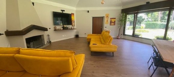 6 rooms Villa in Somma Lombardo, Italy No. 287742 5