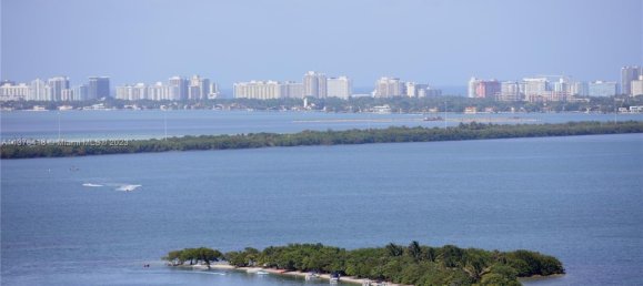 2 bedrooms Commercial property for rent in Miami, Miami-Dade, Florida, USA № 614643 2