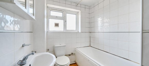 2 bedrooms Maisonette in London, United Kingdom No. 7752 8