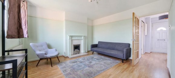 2 bedrooms Maisonette in London, United Kingdom No. 7752 4