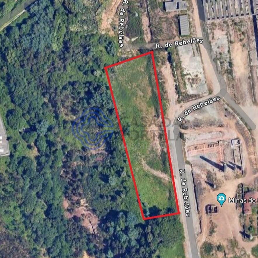 Terrain à Oliveira de Azemeis, Portugal 577m² No. 61719