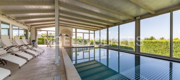 16 bedrooms House in Castiglione del Lago, Italy No. 108423 12