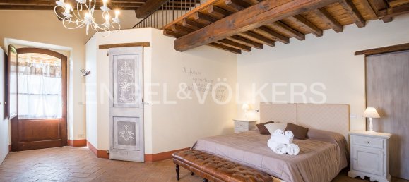 16 bedrooms House in Castiglione del Lago, Italy No. 108423 25