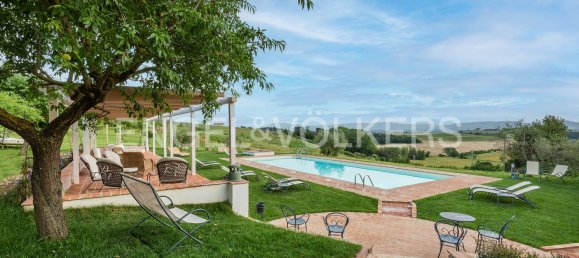 16 bedrooms House in Castiglione del Lago, Italy No. 108423 6