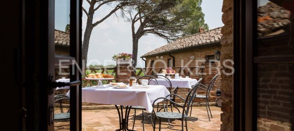 16 bedrooms House in Castiglione del Lago, Italy No. 108423 29