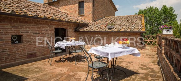 16 bedrooms House in Castiglione del Lago, Italy No. 108423 28