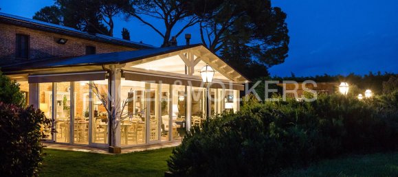 16 bedrooms House in Castiglione del Lago, Italy No. 108423 10