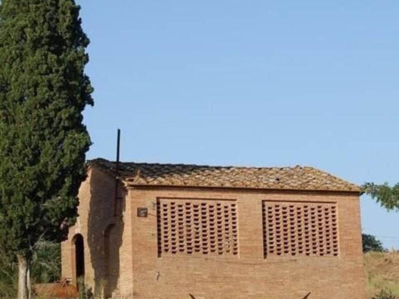 5 rooms House in Buonconvento, Italy No. 148848