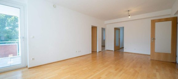 3-salle Appartement à St. Polten, Austria No. 203045 6