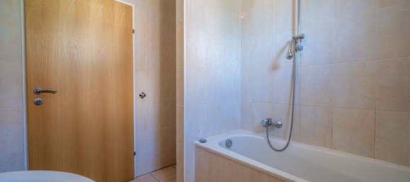 3-salle Appartement à St. Polten, Austria No. 203045 15