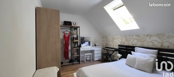 3 Schlafzimmer Haus in Val-d'Oise, France, Nr. 303866 6