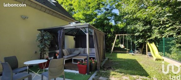 3 Schlafzimmer Haus in Val-d'Oise, France, Nr. 303866 10