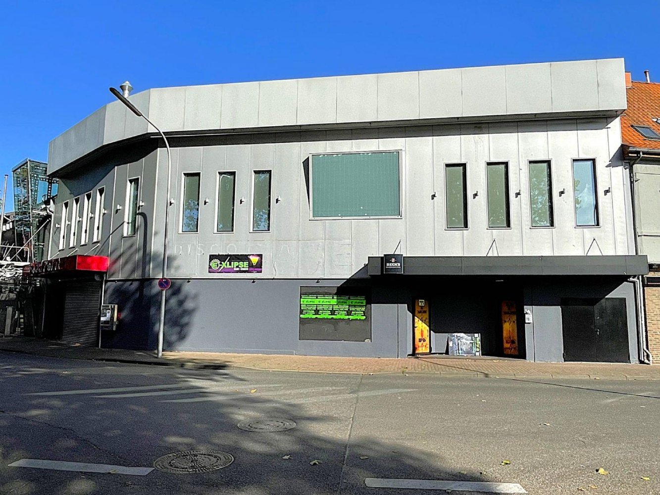 Café/restaurante en Heinsberg, Germany 2037 m² No. 311146