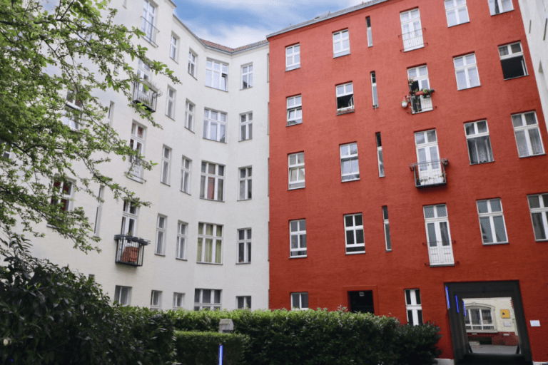 Apartamento de 2 habitaciónes en Moabit, Germany No. 27396