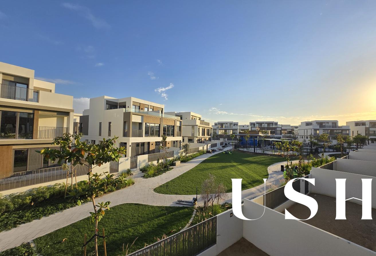 4 bedrooms Villa in Tilal Al Ghaf, UAE No. 98476