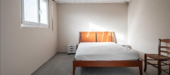 Casa de 4 dormitorios en Os-Marsillon, France No. 343006 5