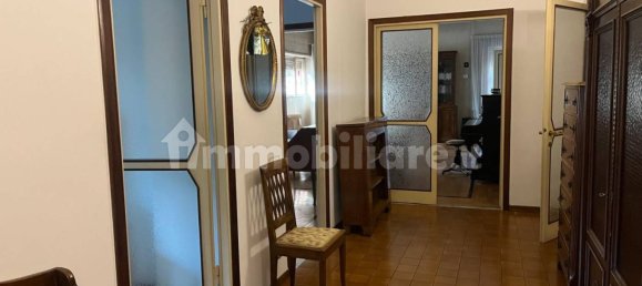 Apartamento de 5 dormitorios en Rome, Italy No. 191939 27