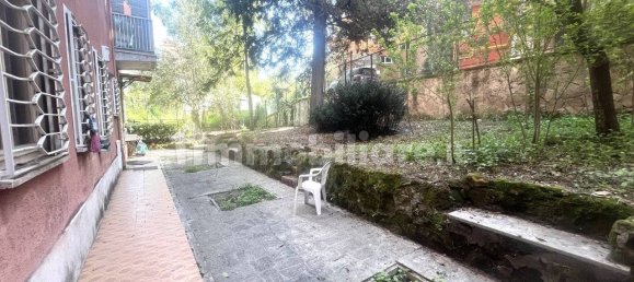 Apartamento de 5 dormitorios en Rome, Italy No. 191939 21