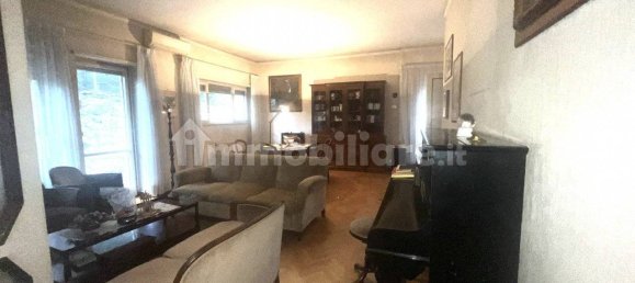 Apartamento de 5 dormitorios en Rome, Italy No. 191939 3