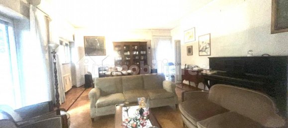 Apartamento de 5 dormitorios en Rome, Italy No. 191939 5