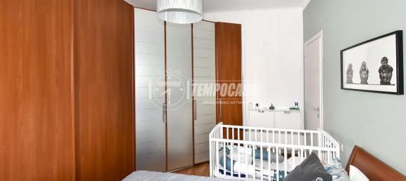 Apartamento de 3 habitaciónes en Rho, Italy No. 9402 9