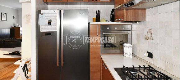 Apartamento de 3 habitaciónes en Rho, Italy No. 9402 49