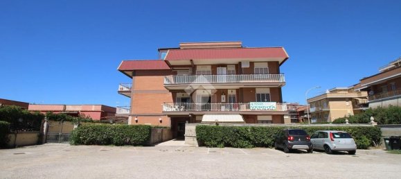 4 bedrooms Apartment in Pomezia, Italy No. 358356 40
