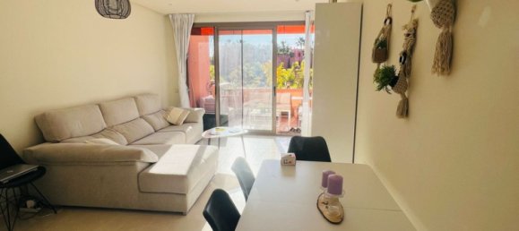 Apartamento de 2 dormitorios en Estepona, Spain No. 82453 5