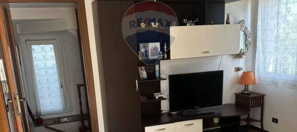 3 bedrooms Apartment in Gallarate, Italy No. 363472 5