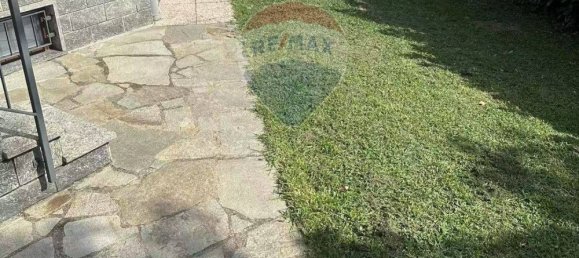 3 bedrooms Apartment in Gallarate, Italy No. 363472 3