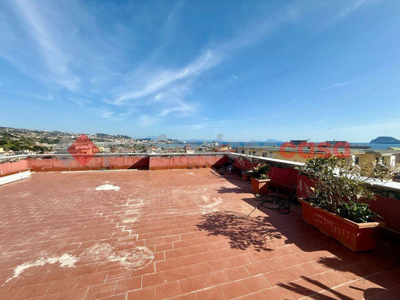 3 rooms Apartment in Pozzuoli, Italy No. 56572