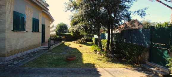 5غرفة فيلا في Anzio, Italy رقم 129590 35