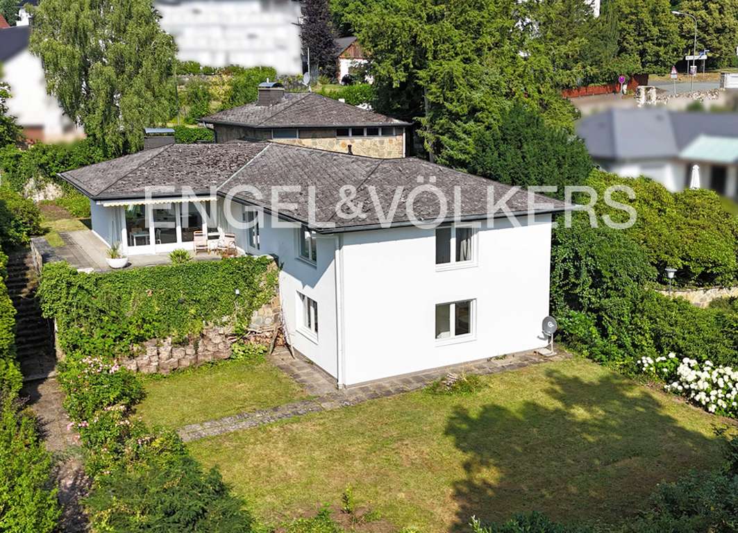 Вилла с 4 спальнями в Лан-Дилль, Германия № 230921