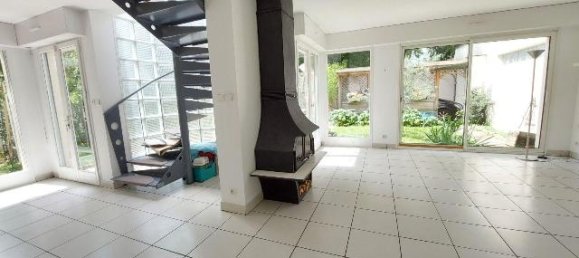 3 chambres Maison à Rennes, France No. 295317 4