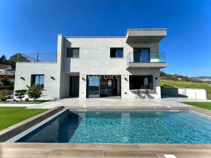 Imóvel comercial T4 em Parekklisia, Cyprus N.º 18234