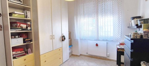 3 rooms Apartment in Lecco, Italy No. 312045 14