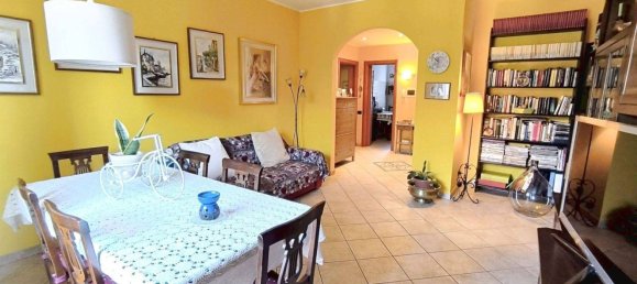 3 rooms Apartment in Lecco, Italy No. 312045 6
