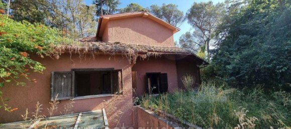 3 bedrooms Villa in Rome, Italy No. 202614 3