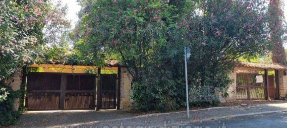 3 bedrooms Villa in Rome, Italy No. 202614 19