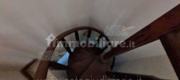 3 bedrooms Villa in Rome, Italy No. 202614 10