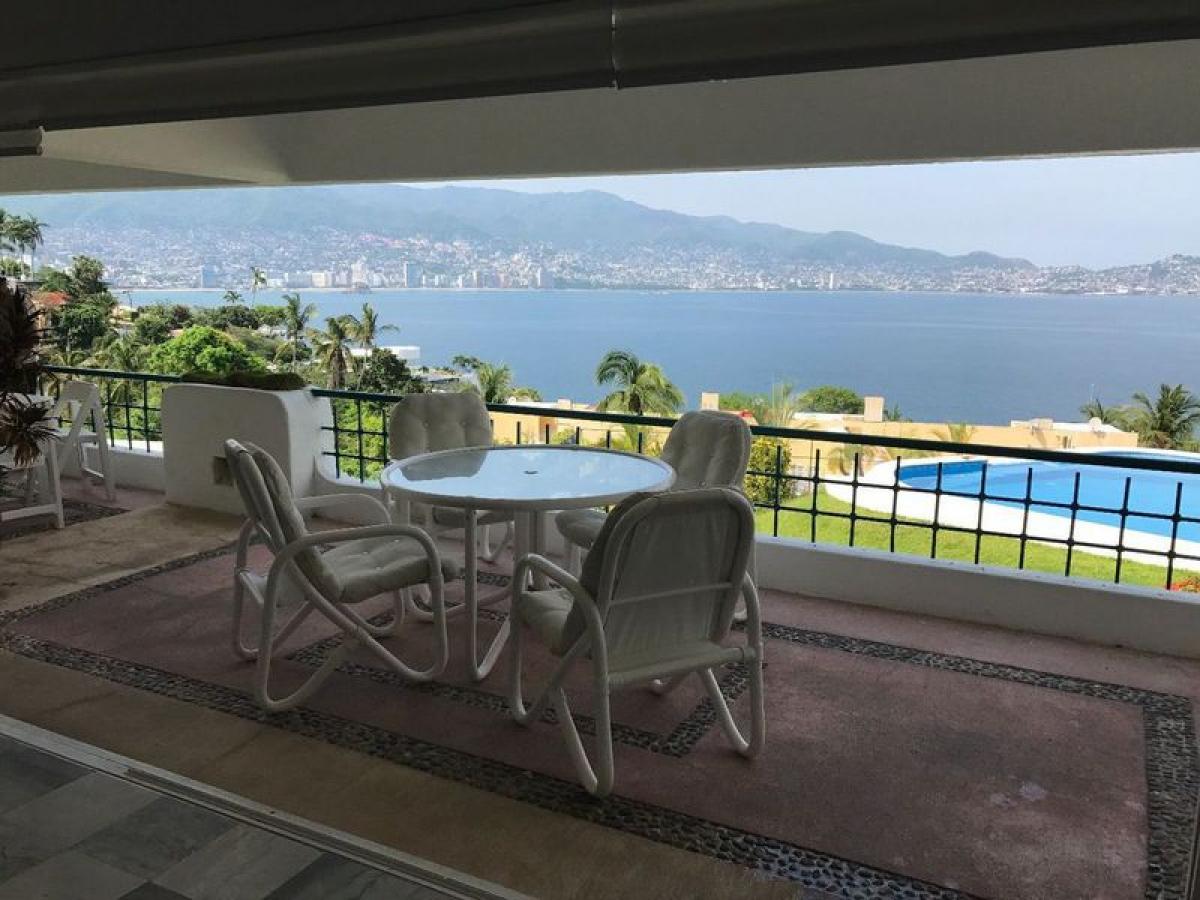 4 bedrooms Apartment in Guerrero, Mexico No. 169796