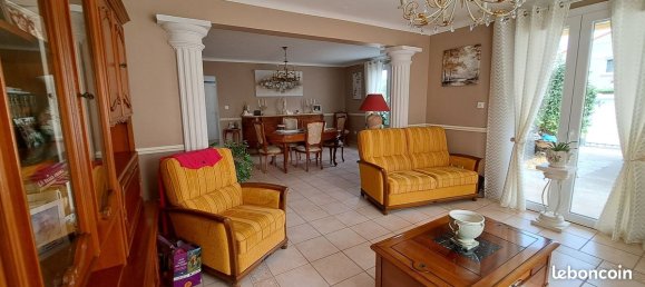 5 bedrooms Villa in Agde, France No. 342189 3