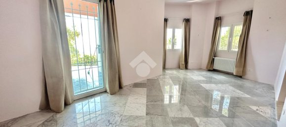 4 Schlafzimmer Villa in Cipressa, Italy, Nr. 89975 29