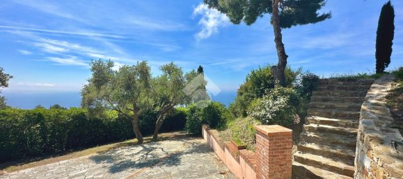 4 Schlafzimmer Villa in Cipressa, Italy, Nr. 89975 35