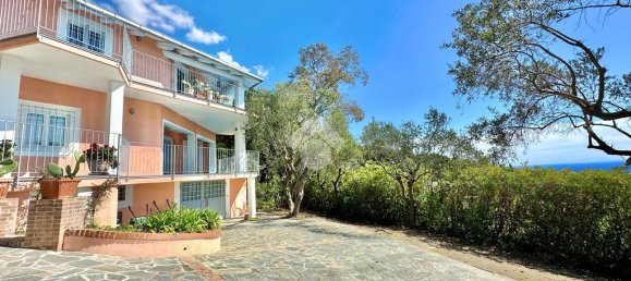 4 Schlafzimmer Villa in Cipressa, Italy, Nr. 89975 32